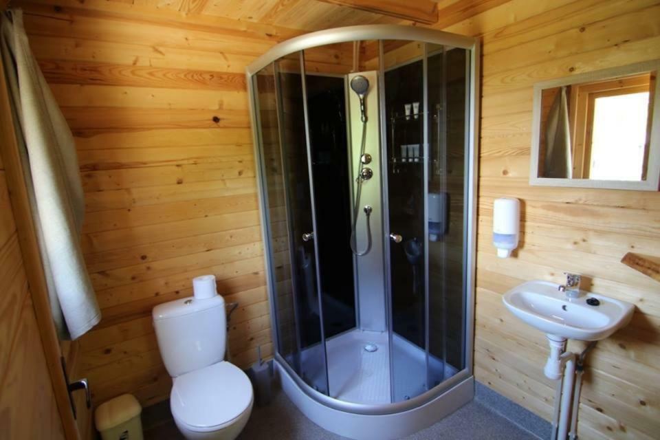 Camping Noras Hotell Mērsrags Eksteriør bilde