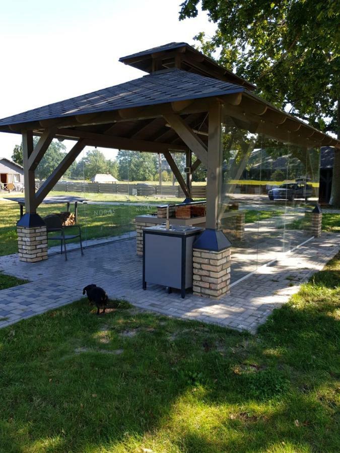 Camping Noras Hotell Mērsrags Eksteriør bilde