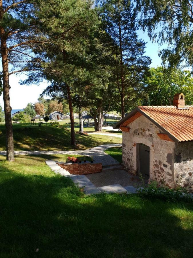Camping Noras Hotell Mērsrags Eksteriør bilde